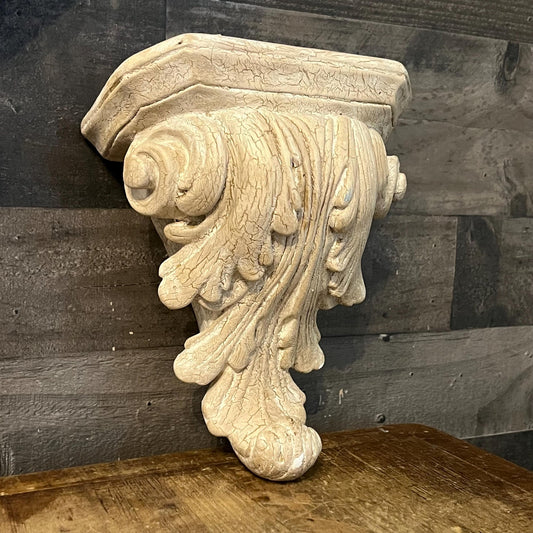 Vintage Wall Hanging Corbel