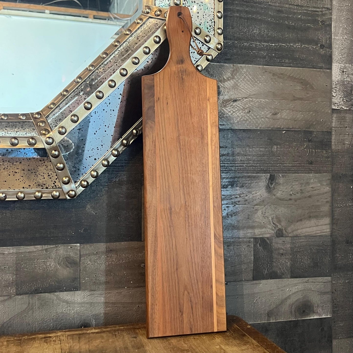 Spectra Handled Wooden Cutting Board - Wood Board - Bread Board - Cheese Board - Charcuterie Board