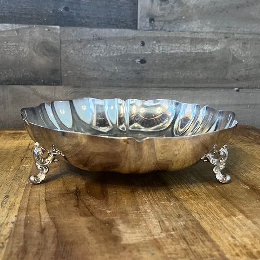 Vintage WM A Rogers Silverplated Round Footed Serving Dish