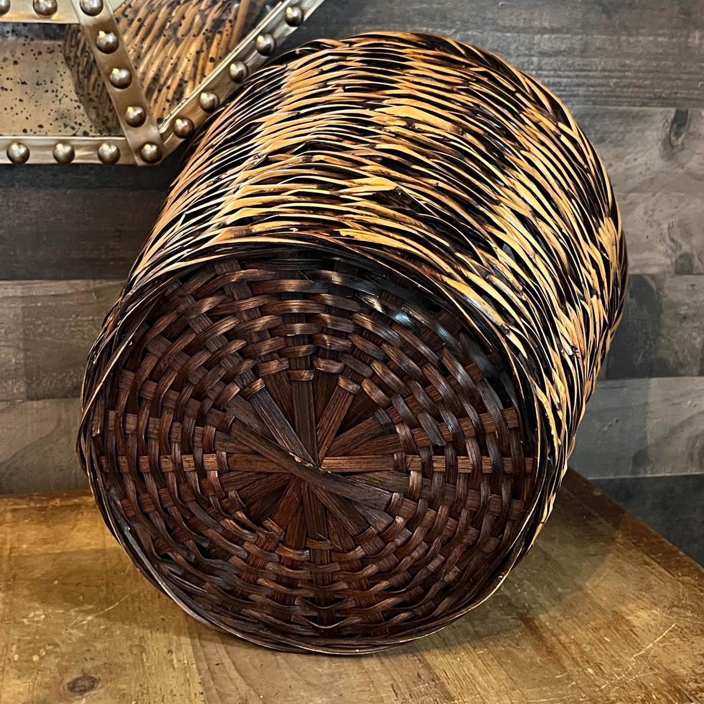 Vintage Woven Wicker Basket - Planter Basket - Laundry Basket - Blanket Basket - Shoe Basket - Towel Basket