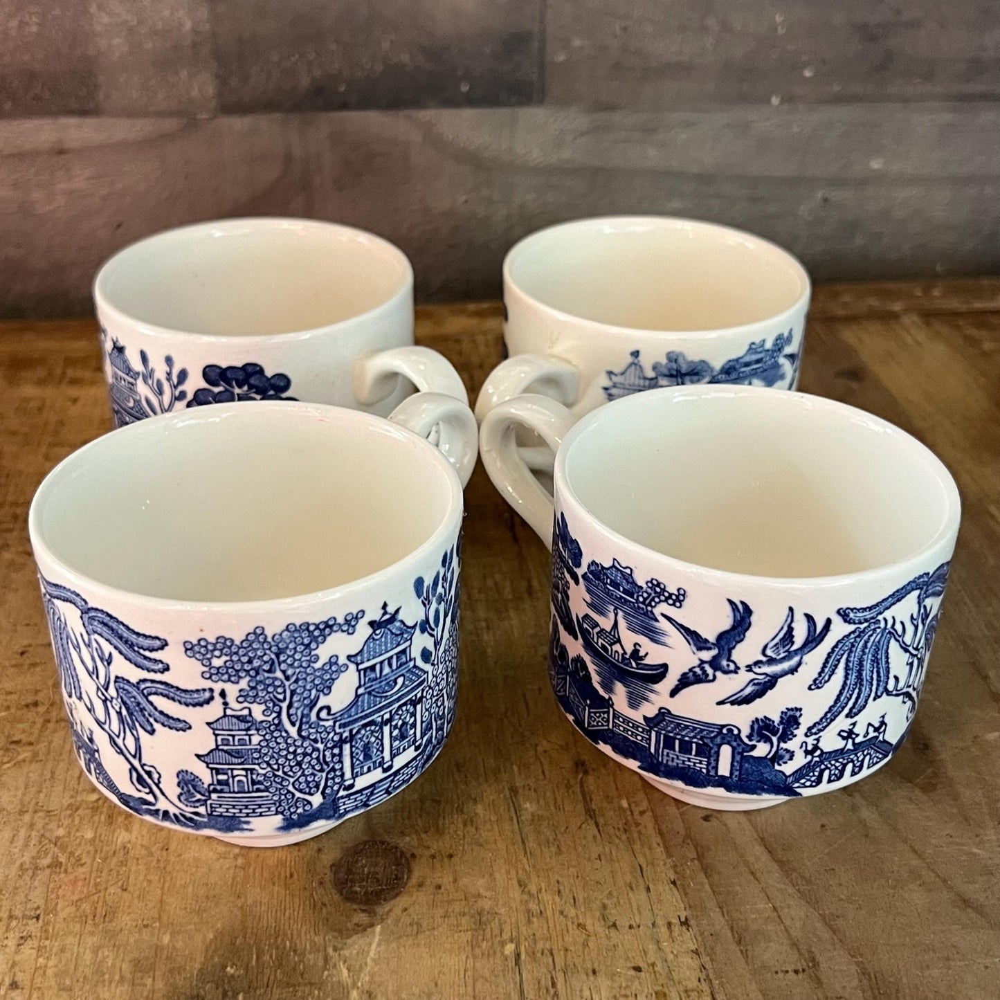 Churchill England Blue Willow Tea Cups - Set of 4