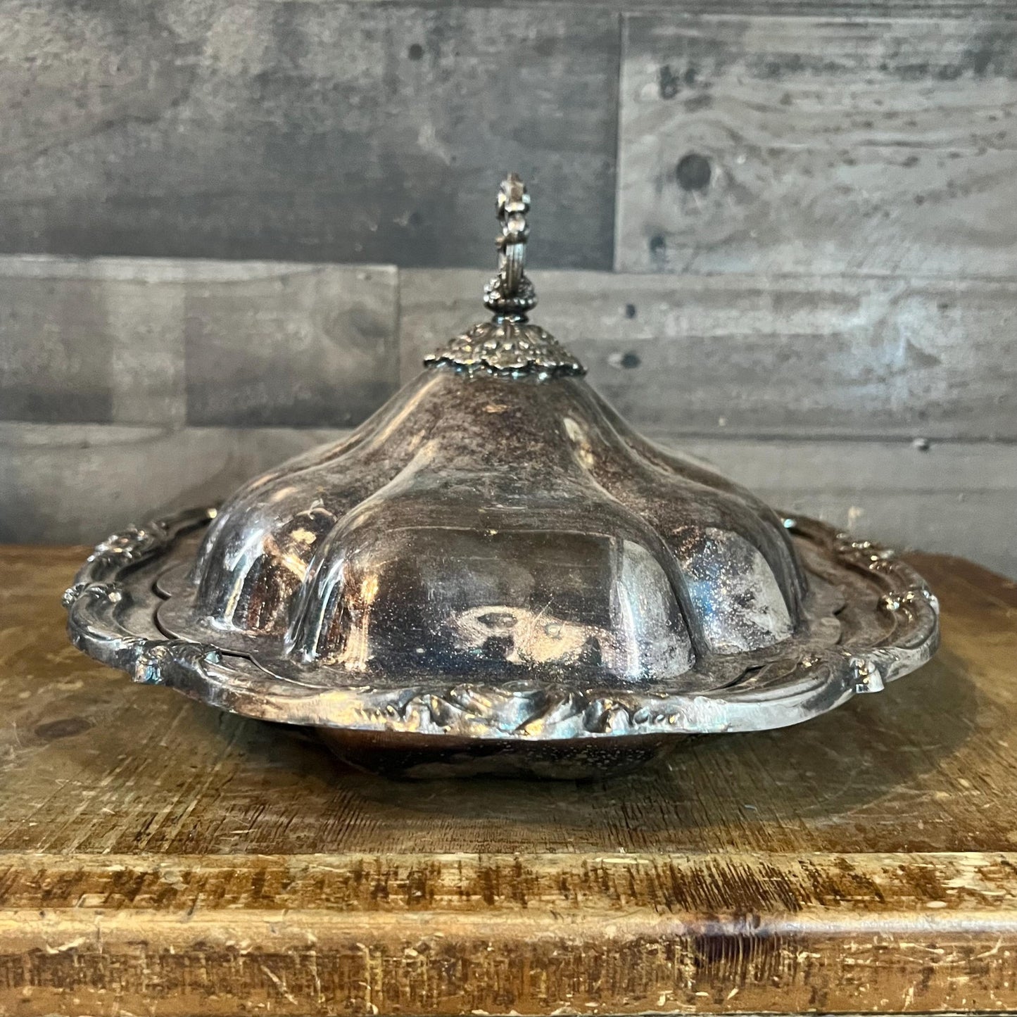 Silverplated Old English Reproduction Oval Lidded Serving Dish Warming Chafing Dish