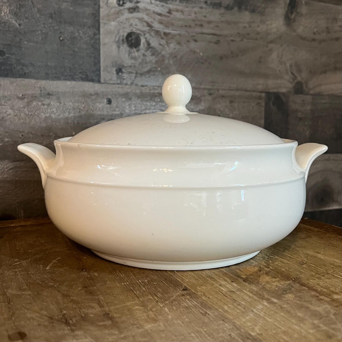 White Round Handled Lidded Casserole Dish - Vegetable Dish