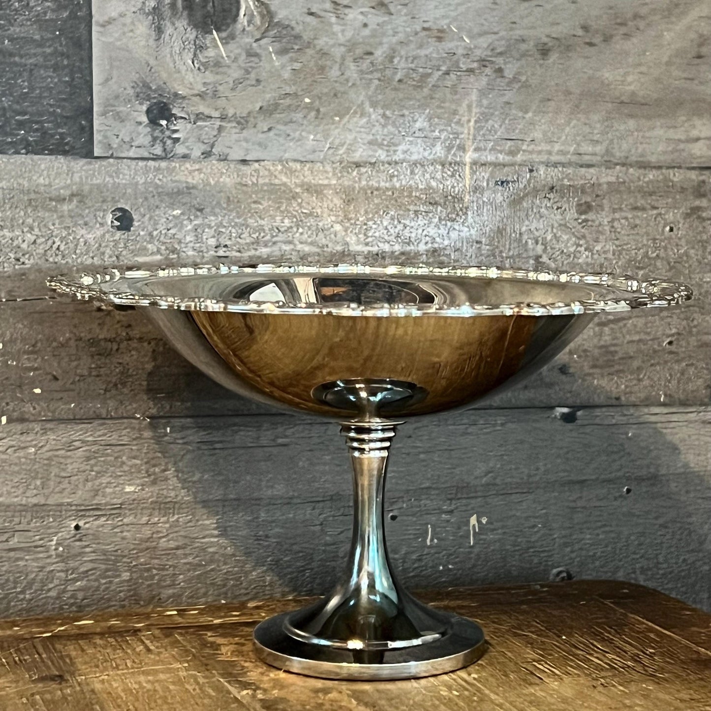 Vintage Oneida Silverplated Long Stem Pedestal Compote Shallow Bowl