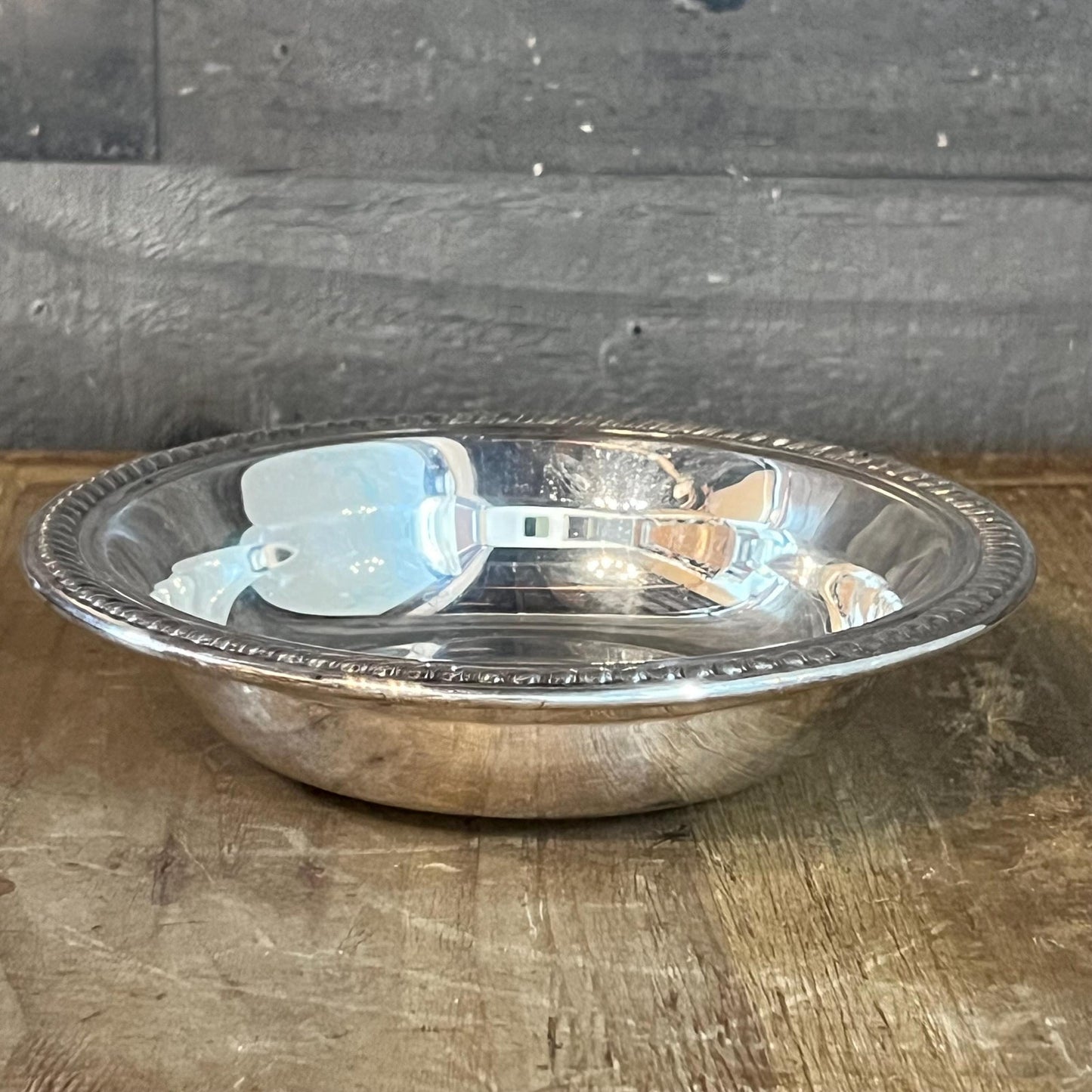 Vintage FB Rogers Silverplated Round Braided Rim Accent Bowl