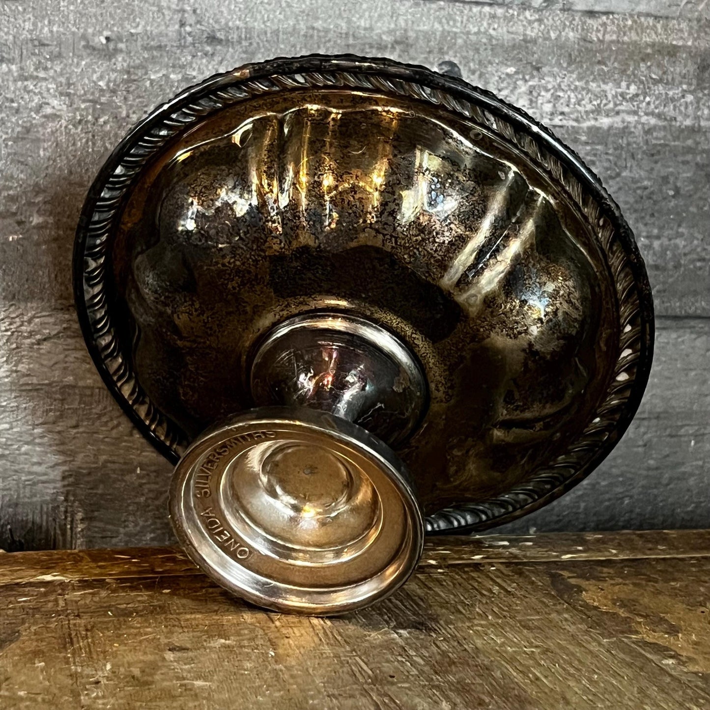 Vintage Oneida Silversmiths Silverplated Compote Pedestal Bowl