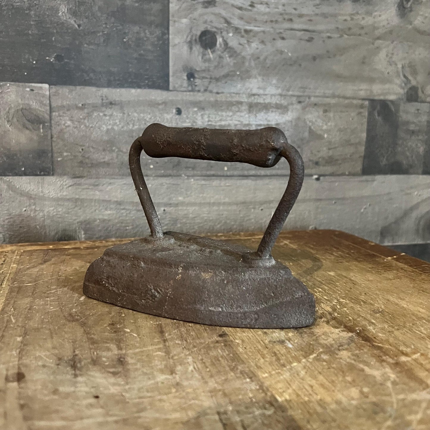 Antique ACW Cast Iron Metal Handled Iron