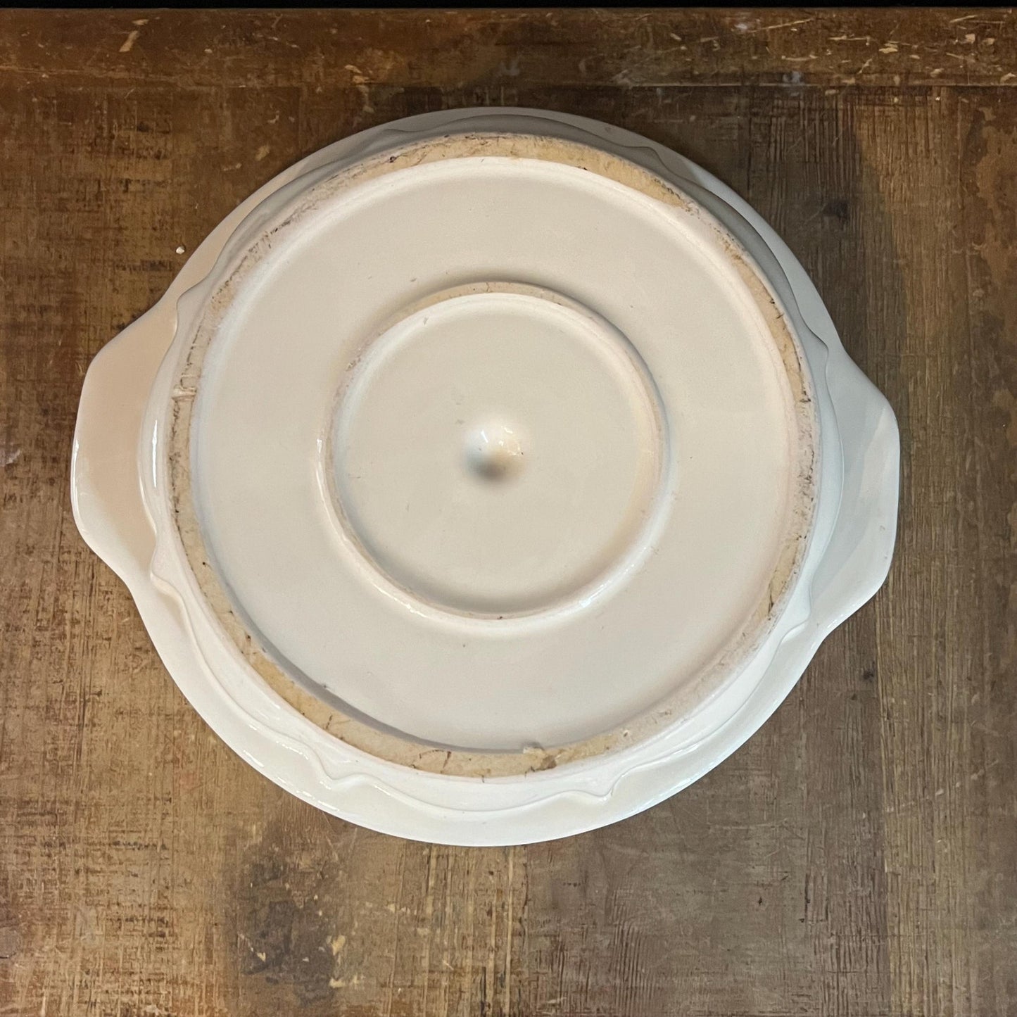 Vintage Creamy White Handled Pie Pan
