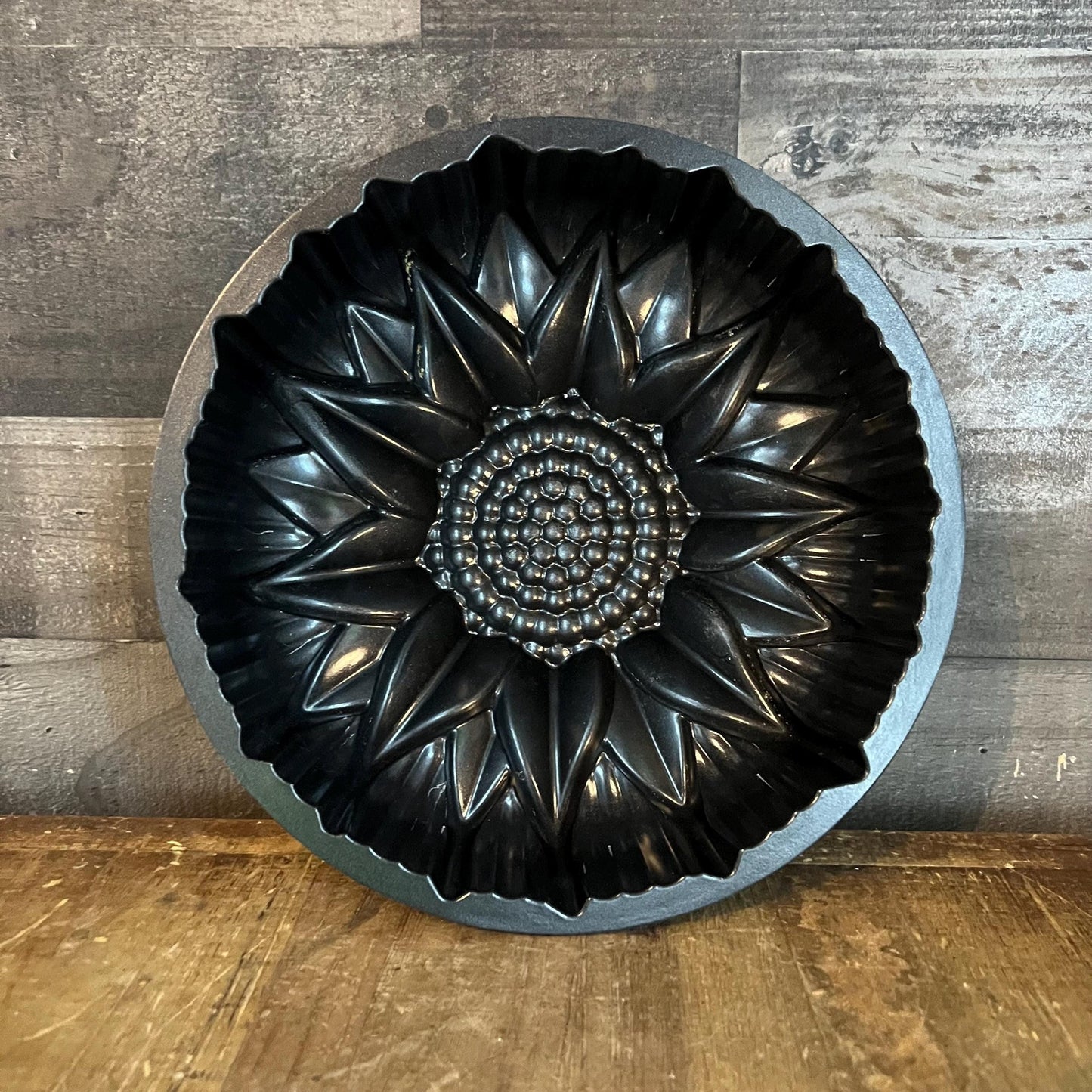 NordicWare Sunflower Cake Pan