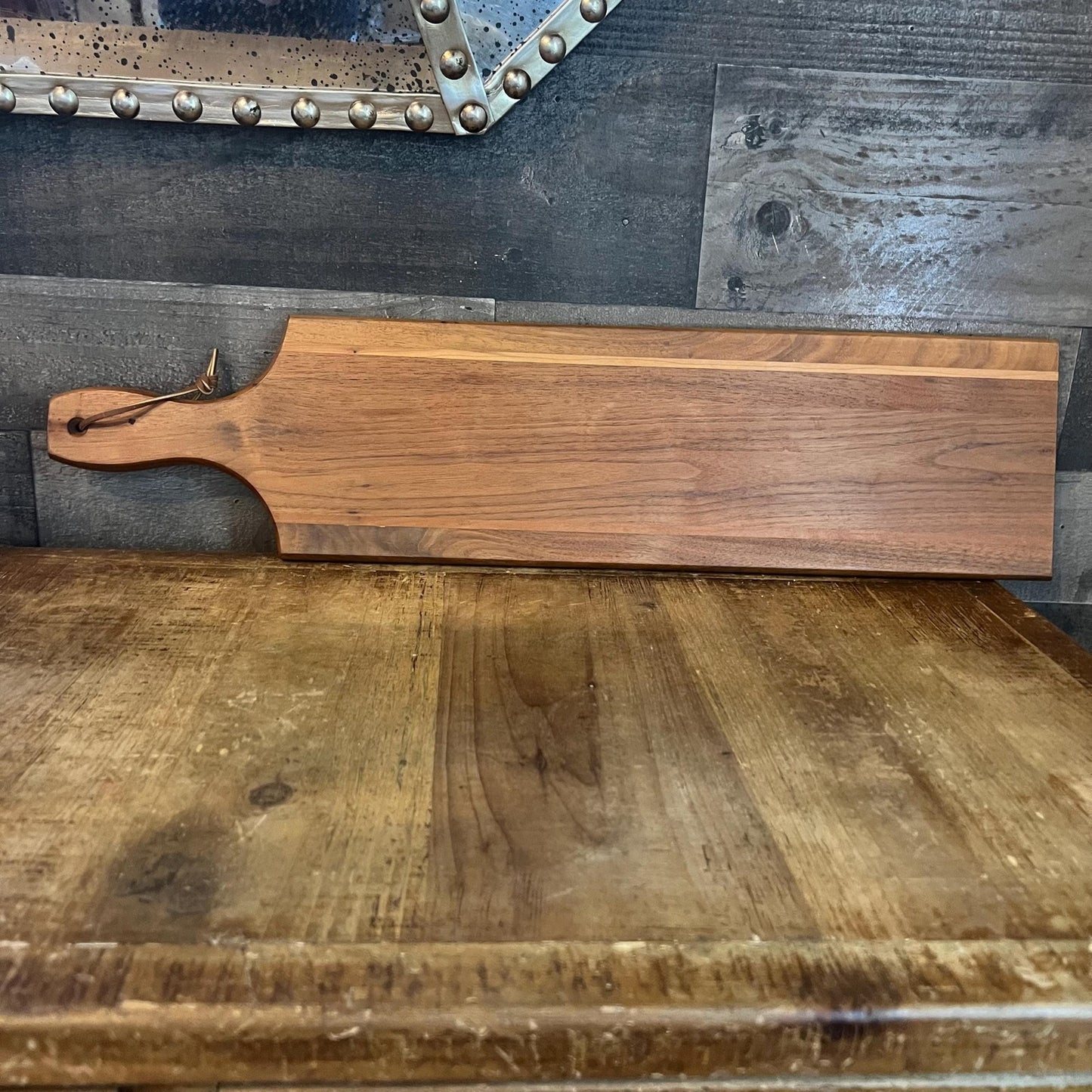 Spectra Handled Wooden Cutting Board - Wood Board - Bread Board - Cheese Board - Charcuterie Board