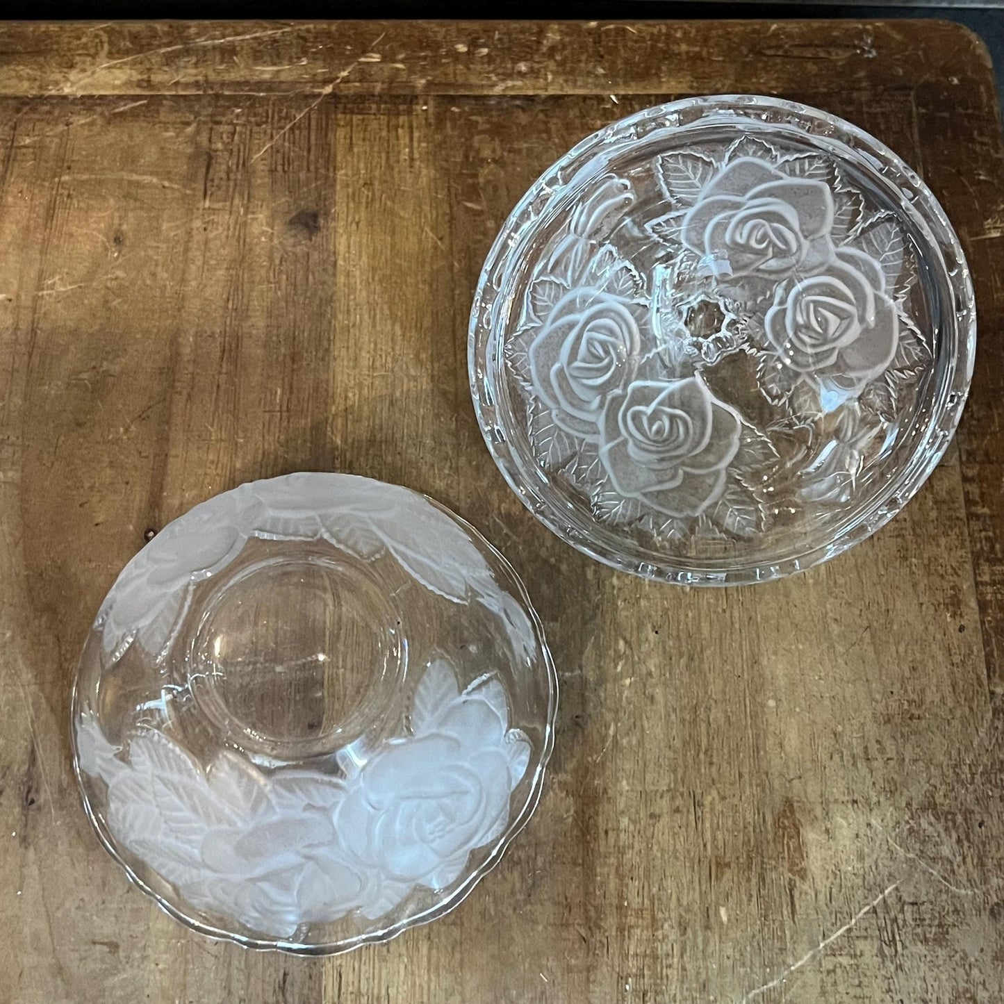 Studio Nova Crystal Winter Rose Frosted Glass Flower Lidded Dish - Candy Dish