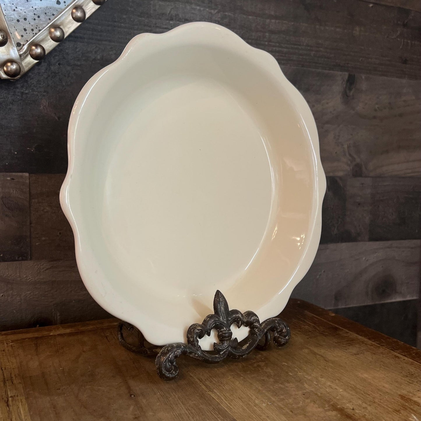 Gail Pittman Hospitality Ivory Pie Pan