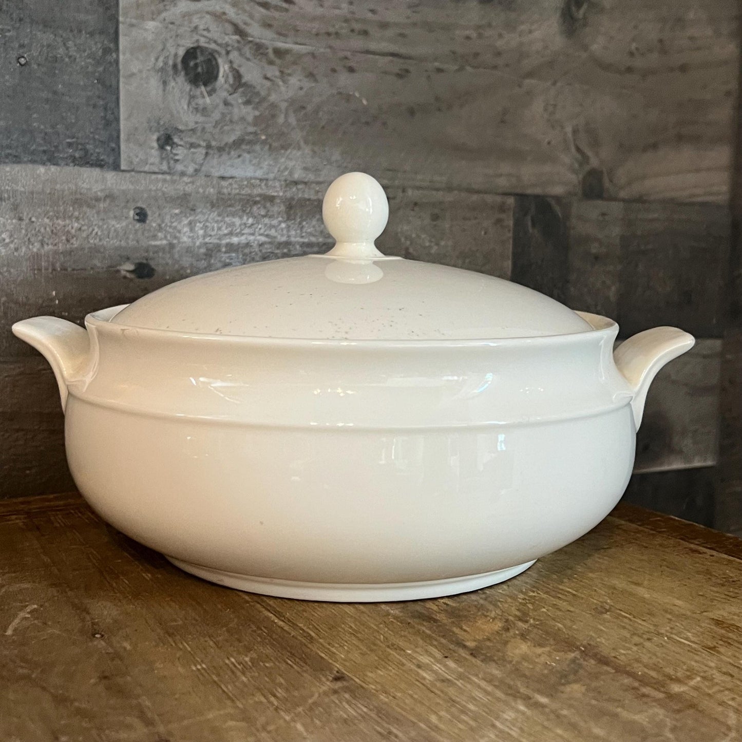 White Round Handled Lidded Casserole Dish - Vegetable Dish