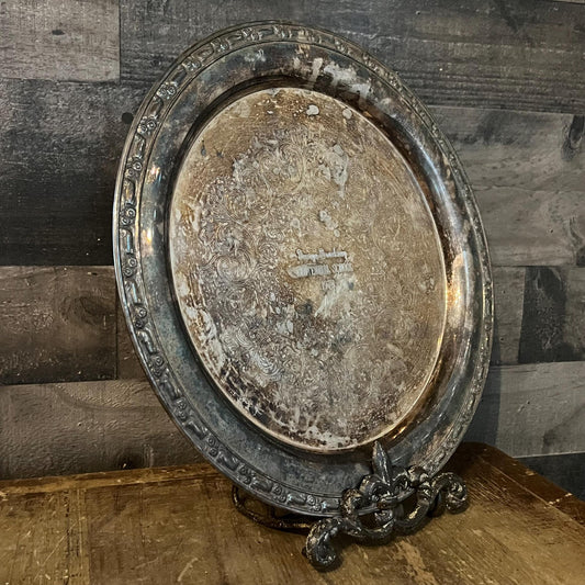 Vintage Round Silverplated Oneida Silversmiths Trophy Tray