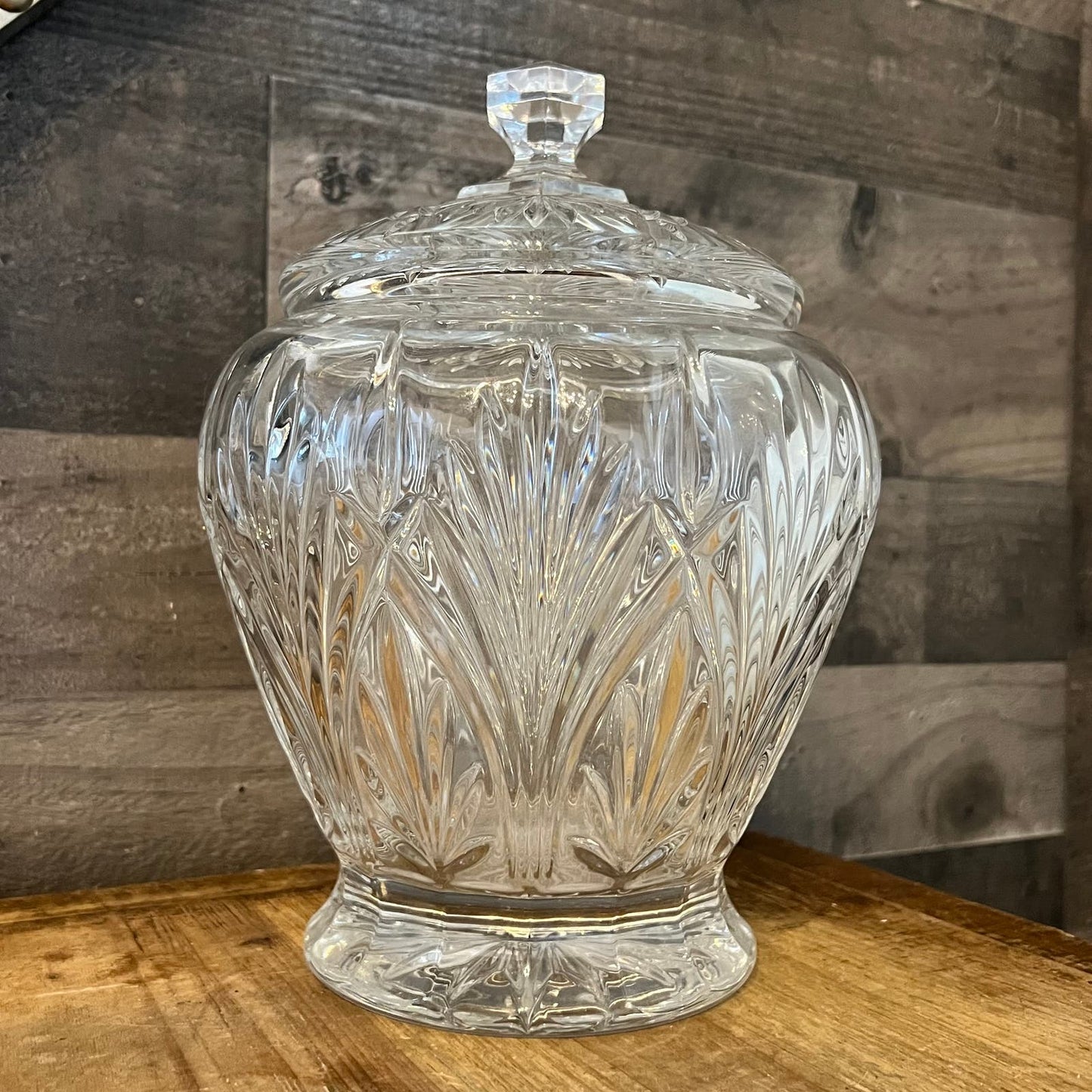 Royal Limited Large Crystal Lidded Jar