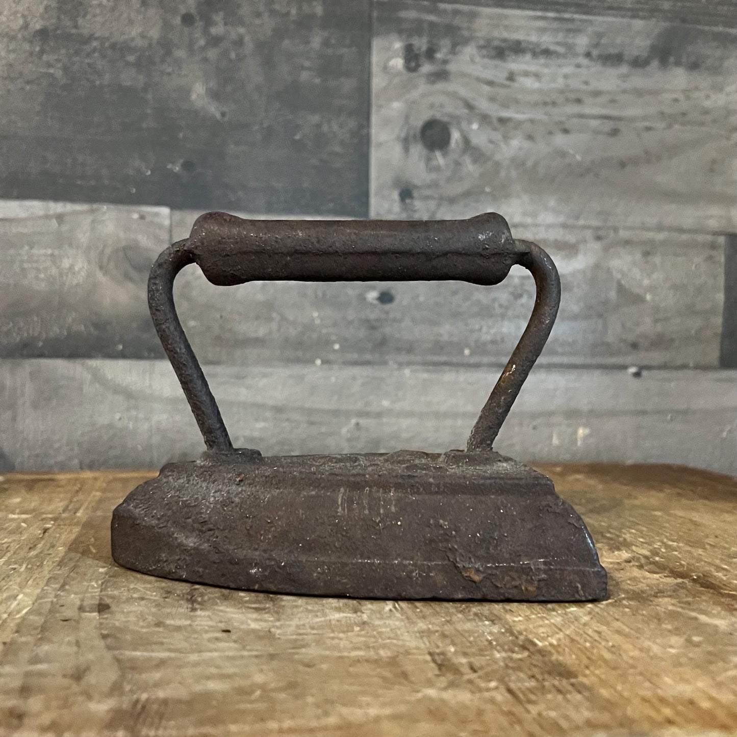 Antique ACW Cast Iron Metal Handled Iron