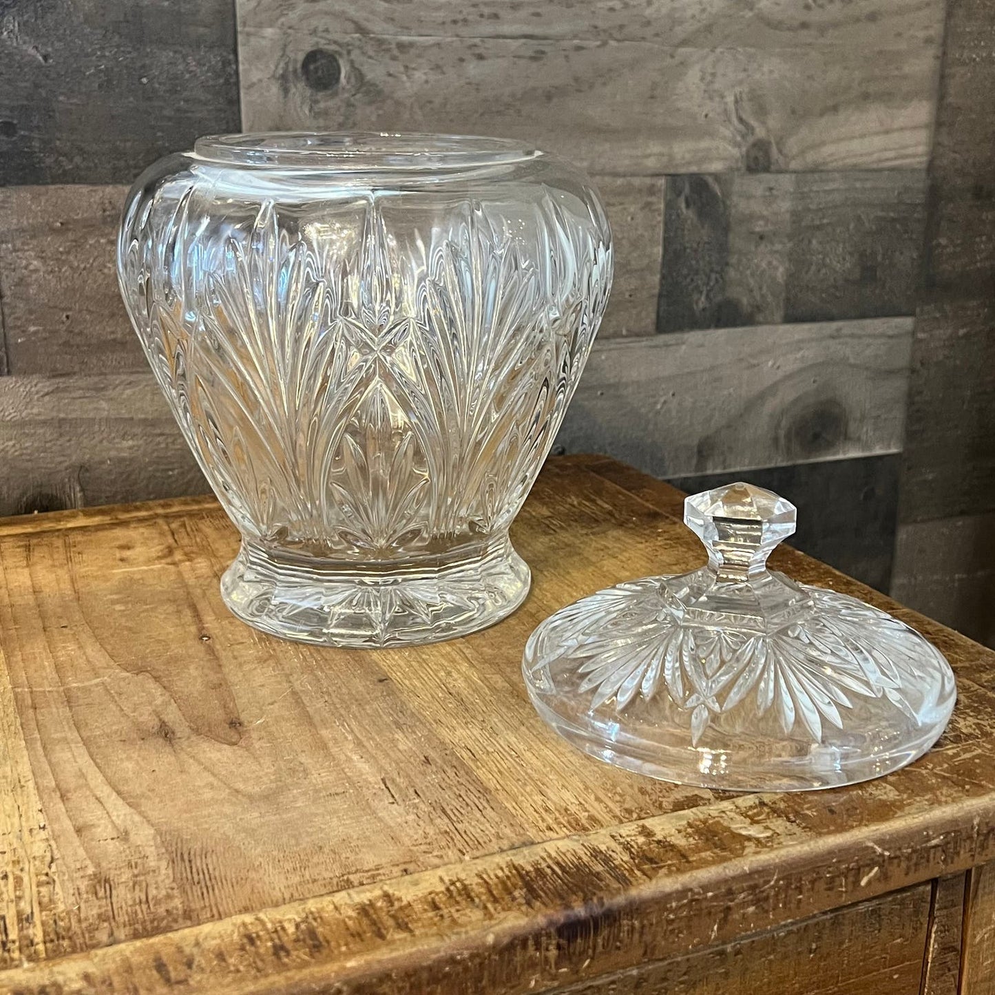 Royal Limited Large Crystal Lidded Jar