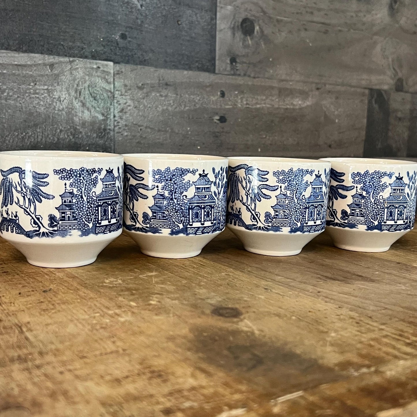 Churchill England Blue Willow Tea Cups - Set of 4