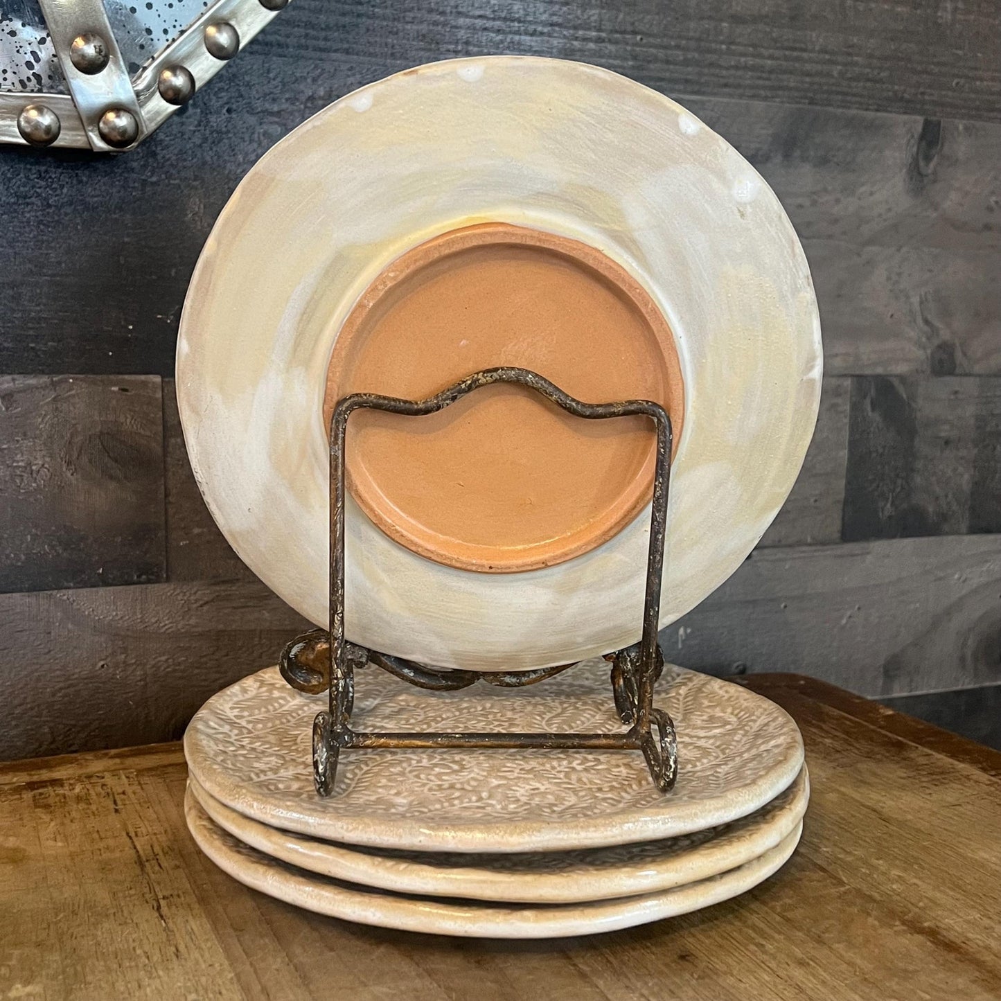 Embossed Ivy Leaf Cream Color Plates - Set of 4