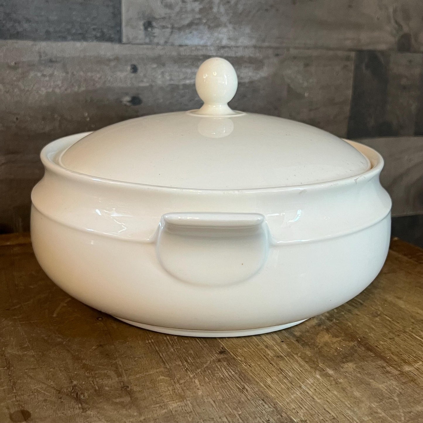 White Round Handled Lidded Casserole Dish - Vegetable Dish