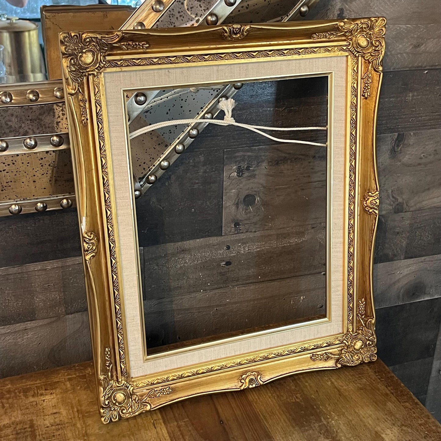 Vintage Gold Tone Ornate Rectangular Wall Hanging Picture Frame