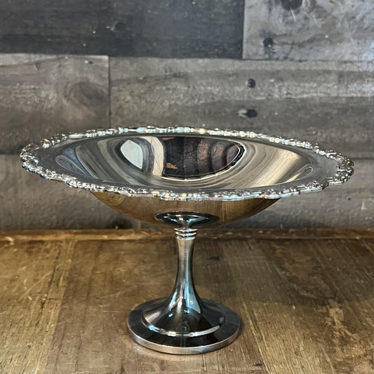 Vintage Oneida Silverplated Long Stem Pedestal Compote Shallow Bowl