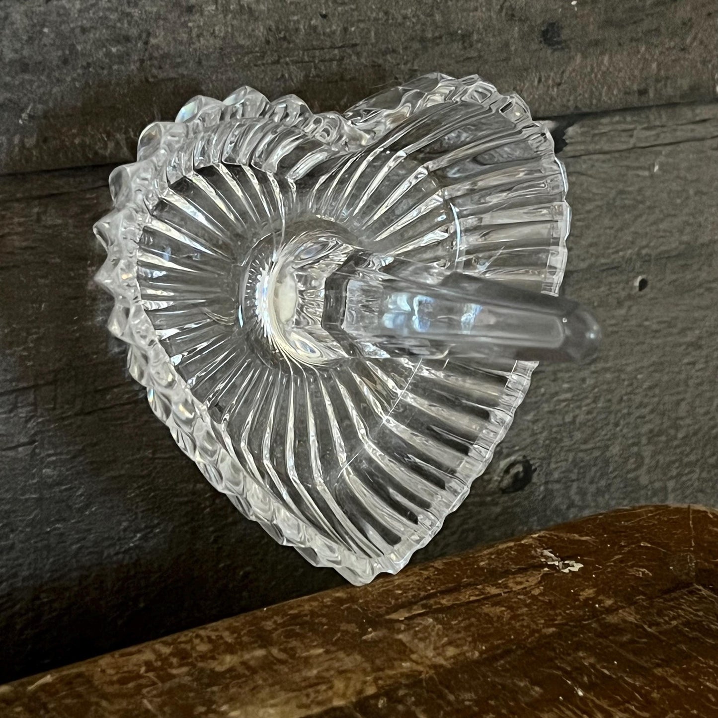 Mikasa Crystal Ardsley Heart Shaped Ring Holder