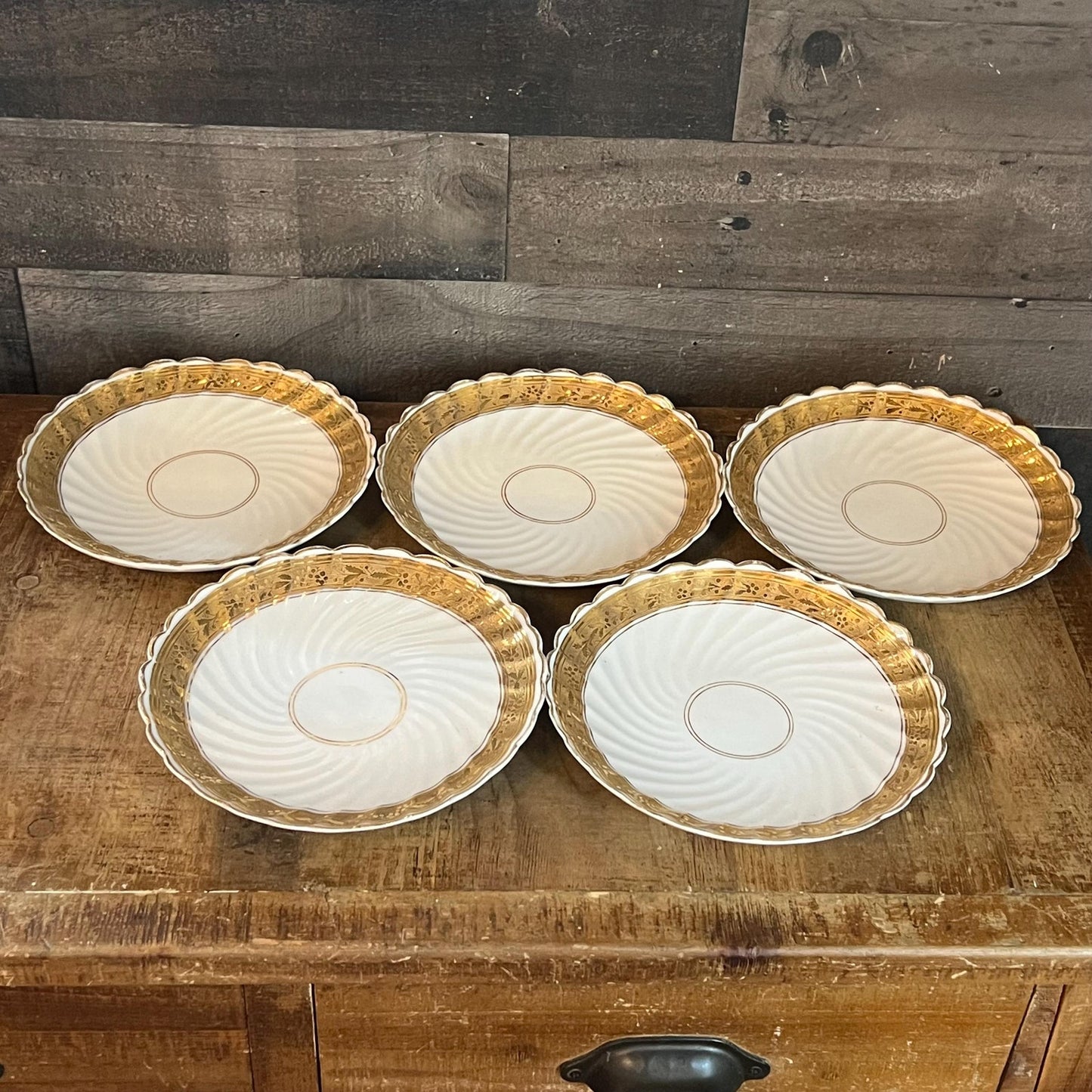 Vintage Scallop Rim White Swirl Coupe Plates with Gold Rim Design - Set of 5