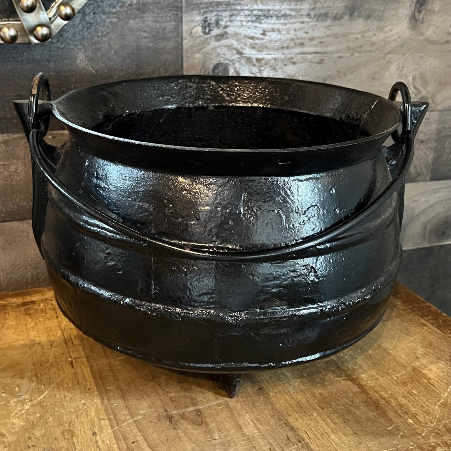 Black Cast Iron Tri Footed Handled Large Cauldron - Cast Iron Pot - Cast Iron Kettle - Cast Iron Bean Pot