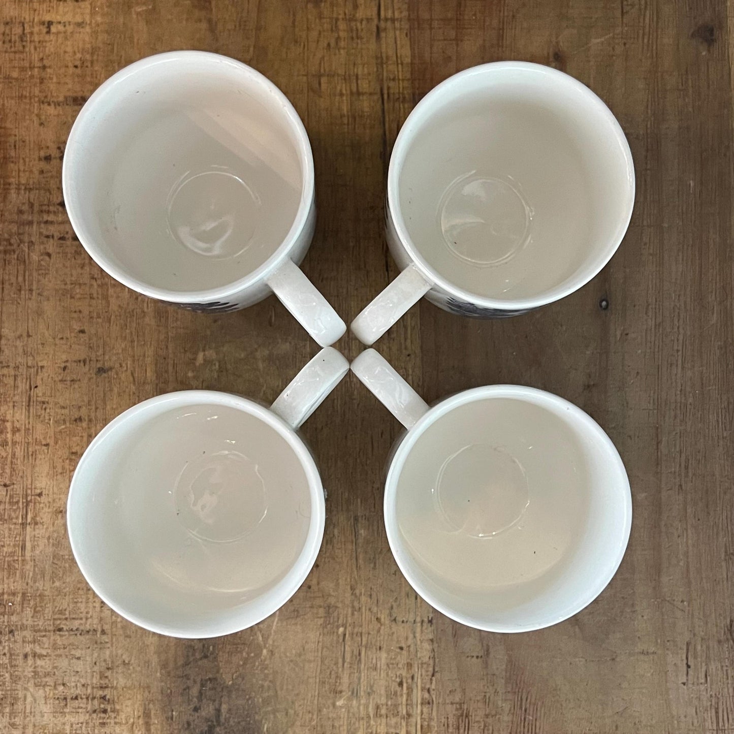 Churchill England Blue Willow Tea Cups - Set of 4