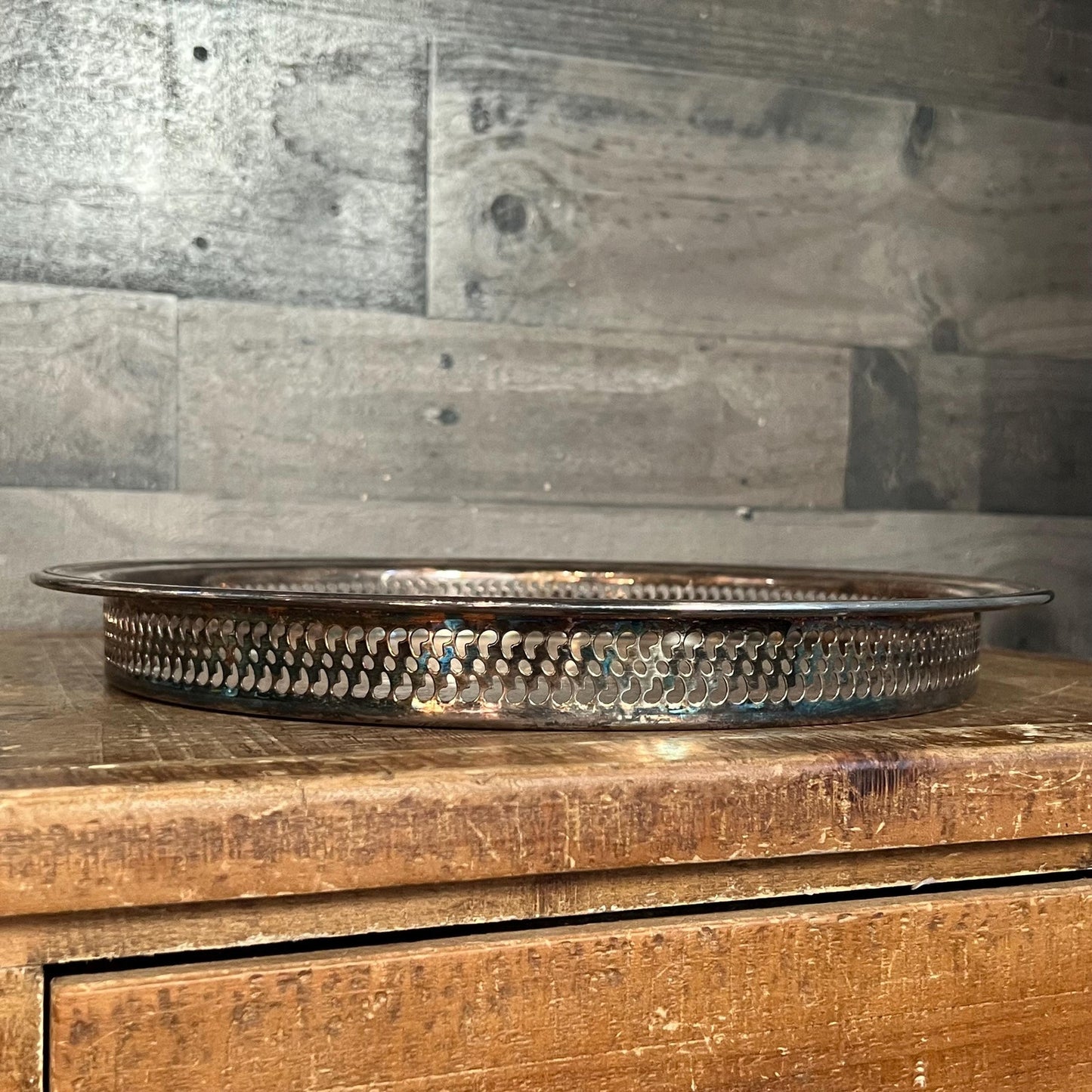 Vintage Oneida Round Silverplated Tray with Raised Perforated Rim