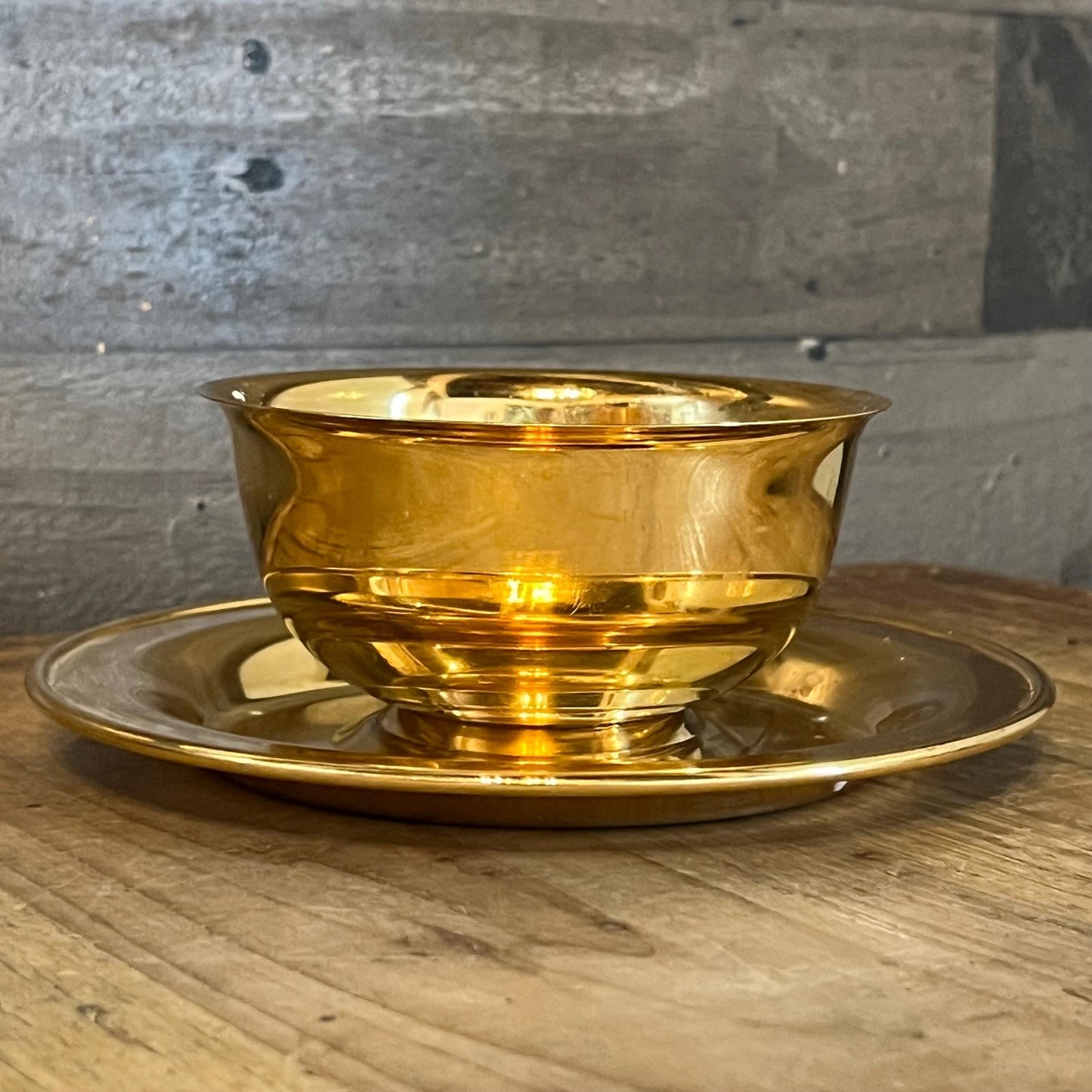 Vintage Tudor Oneida Brass Gold Tone Bowl with Attached Underplate