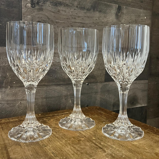 Cristal D’Arques Durand Crystal Bretagne Watet Goblets / Wine Glasses - Set of 3