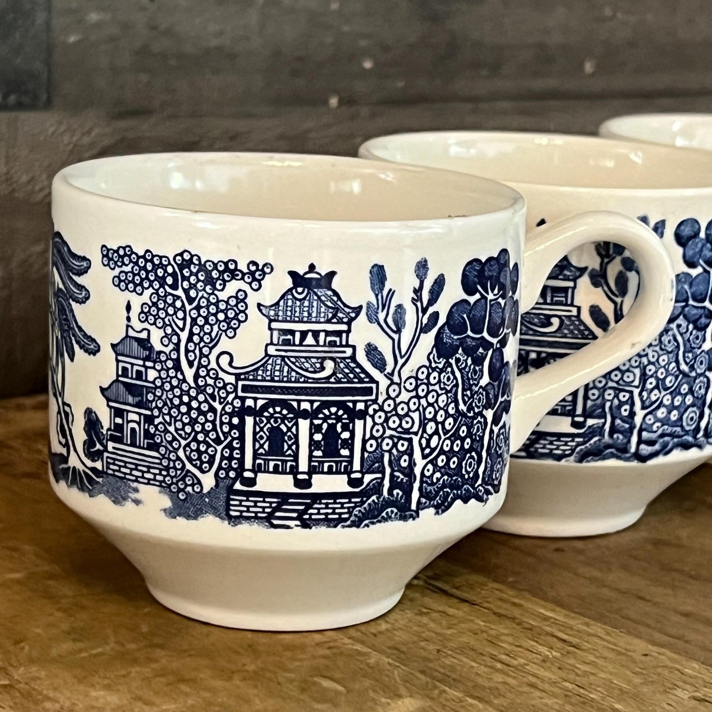 Churchill England Blue Willow Tea Cups - Set of 4