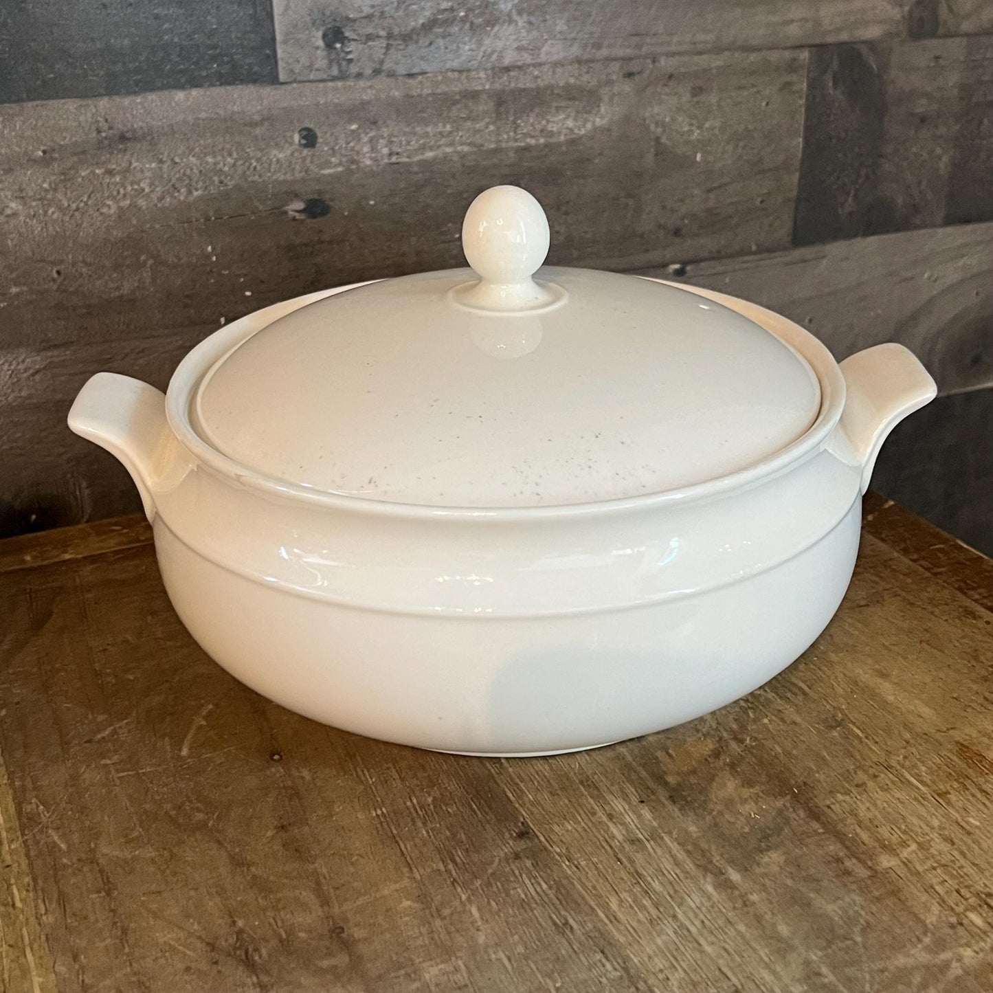 White Round Handled Lidded Casserole Dish - Vegetable Dish