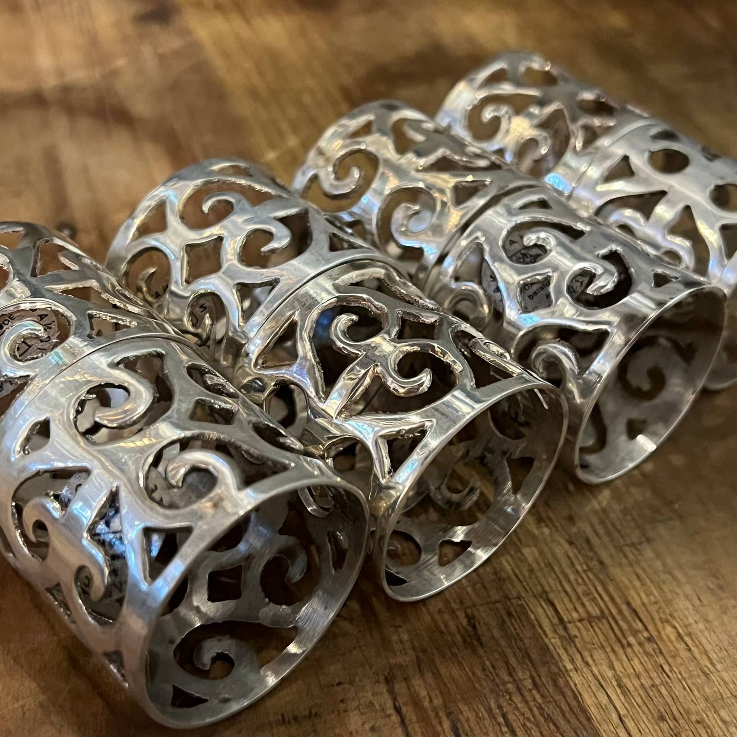 Vintage International Silver Company silverplated napkin rings - set of 8