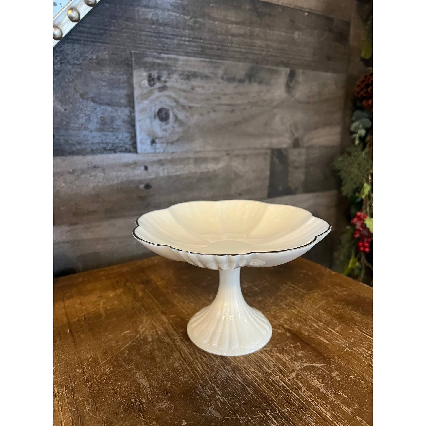 Vintage LENOX ivory pedestal bowl