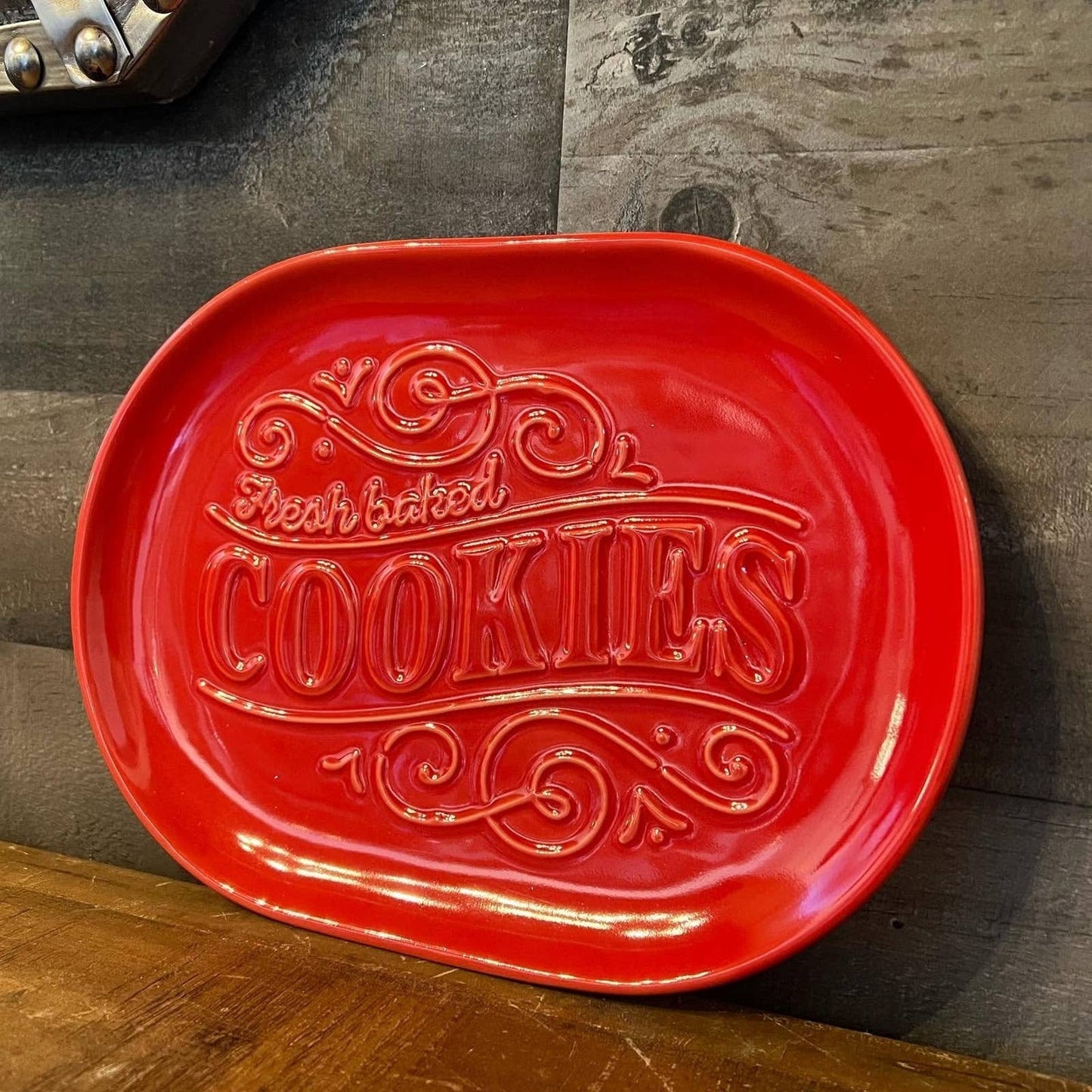 Vintage fresh baked cookie red tray