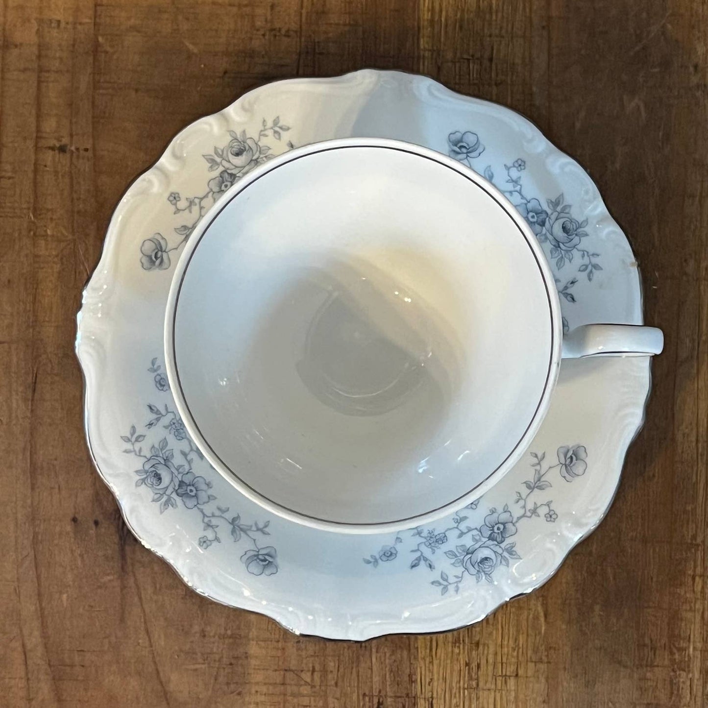 Johann Haviland Blue Garland Bavaria Germany footed teacup and saucer