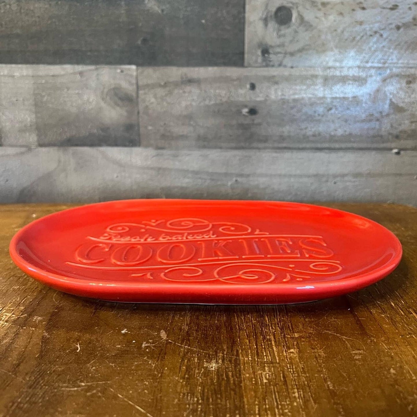 Vintage fresh baked cookie red tray