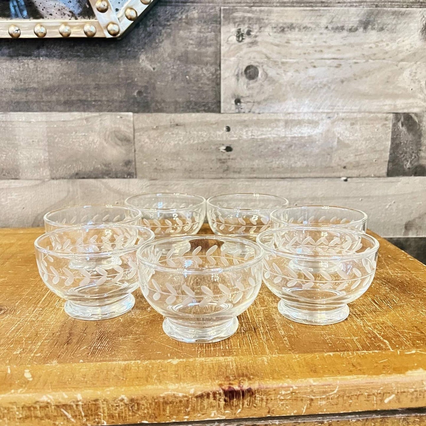 Anchor Hocking petite bowls - set of 7 - laurel leaf pattern - berry bowls - ice cream bowls - relish dish - condiment bowl - trinket dish