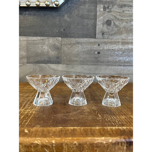 Vintage crystal petite salt pinches - 3 salt cellars