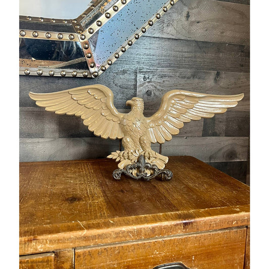 Vintage Syroco eagle wall hanging americana decor