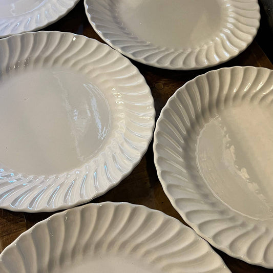 Vintage creamy white swirl scallop rim plates - set of 7