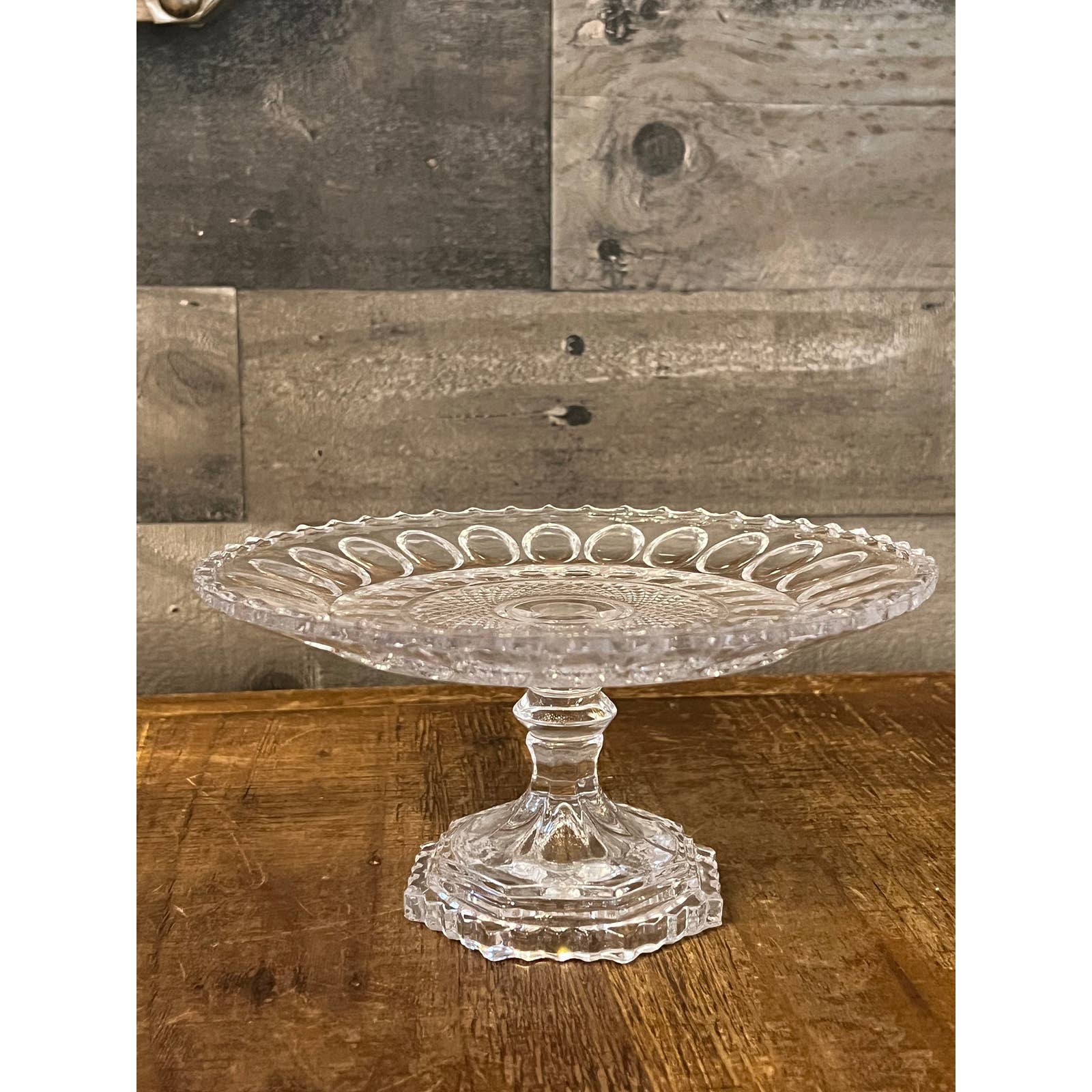 Crystal pedestal cake stand best sale