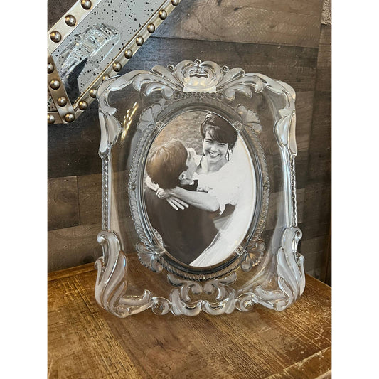 Vintage Mikasa Princess pattern large crystal picture frame with oval picture opening