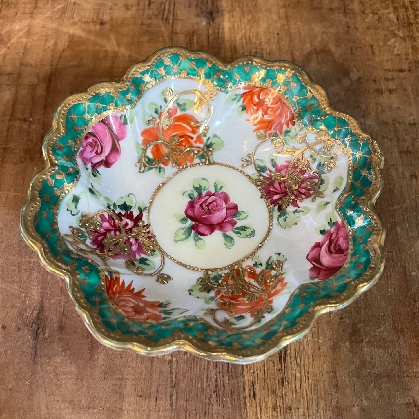 Vintage Japanese floral scallop rim trinket dish