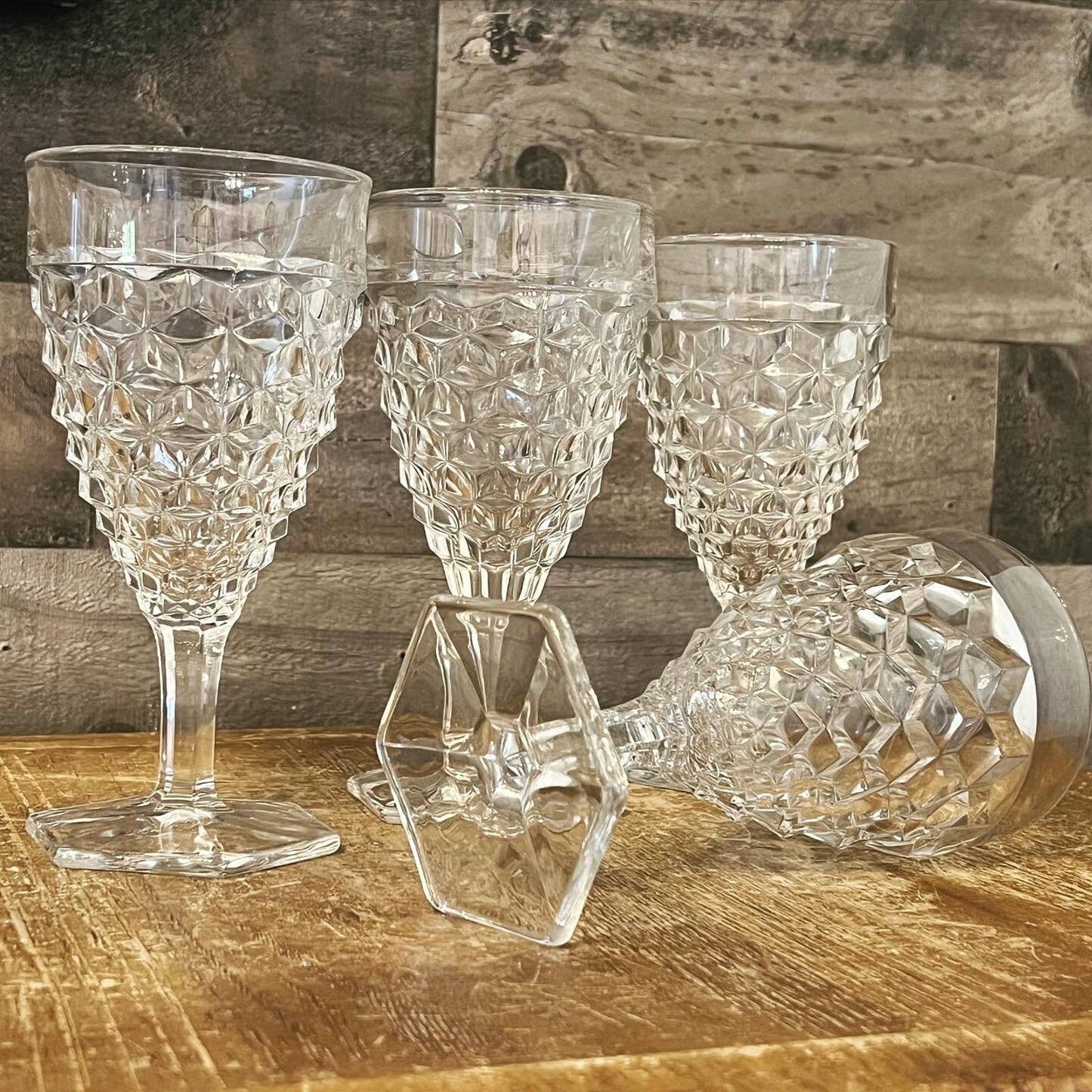 Set of 4 Fostoria American Clear glass water goblets - vintage glasses - bar glasses - cocktail glasses - bar cart glasses - stem 2056