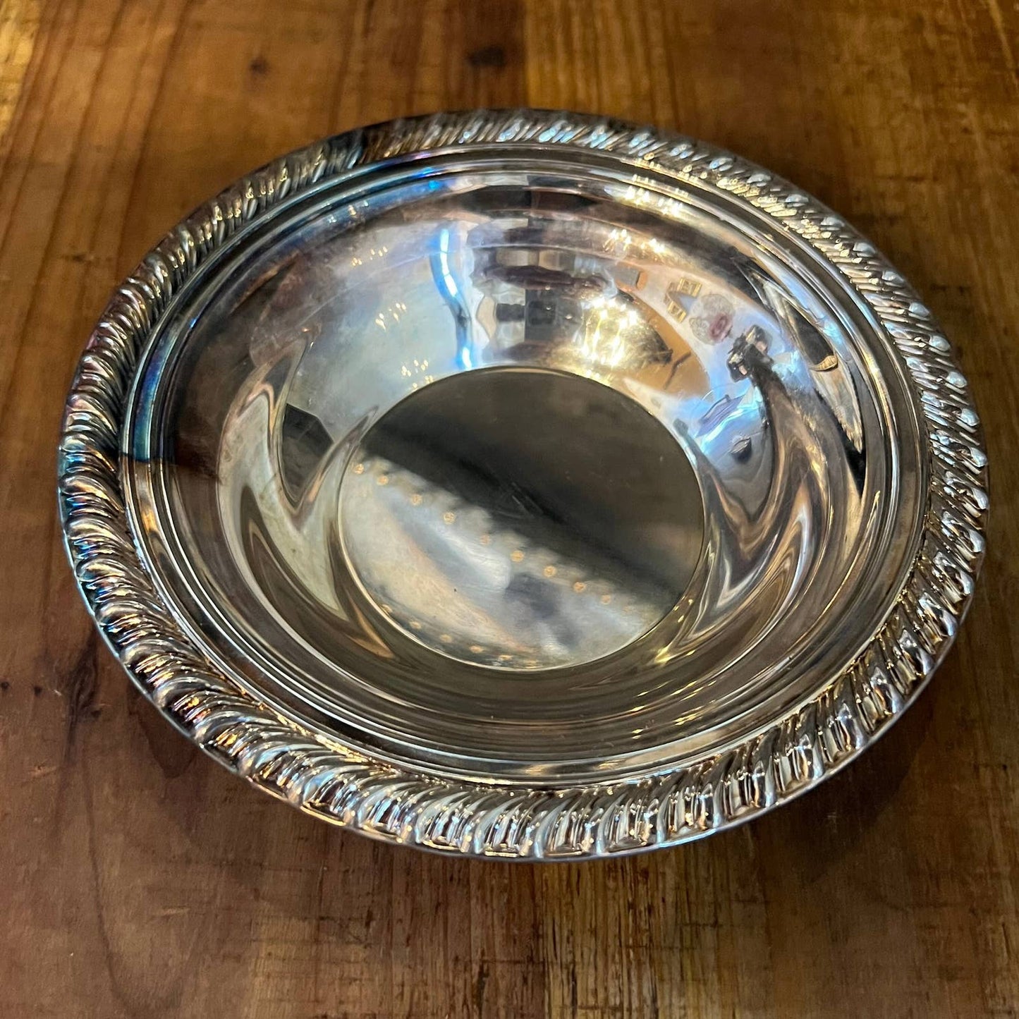 Vintage International Silver Company silver plated rope rim bowl