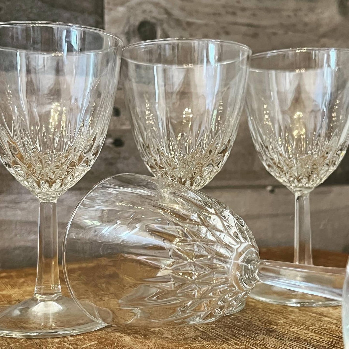 Cristal D’Arques crystal diamond point pattern claret wine glasses - set of 4